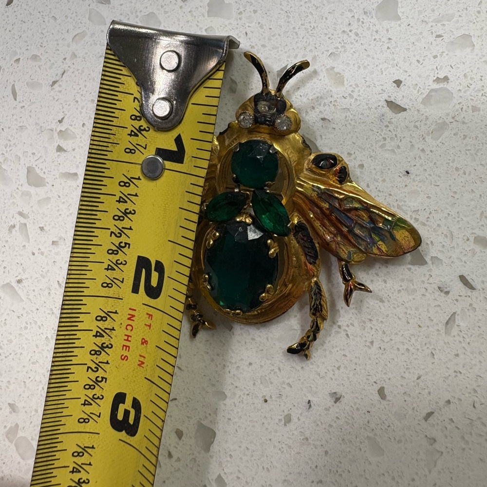 Vintage Gold and Green Insect Brooch - Picture 6 of 6